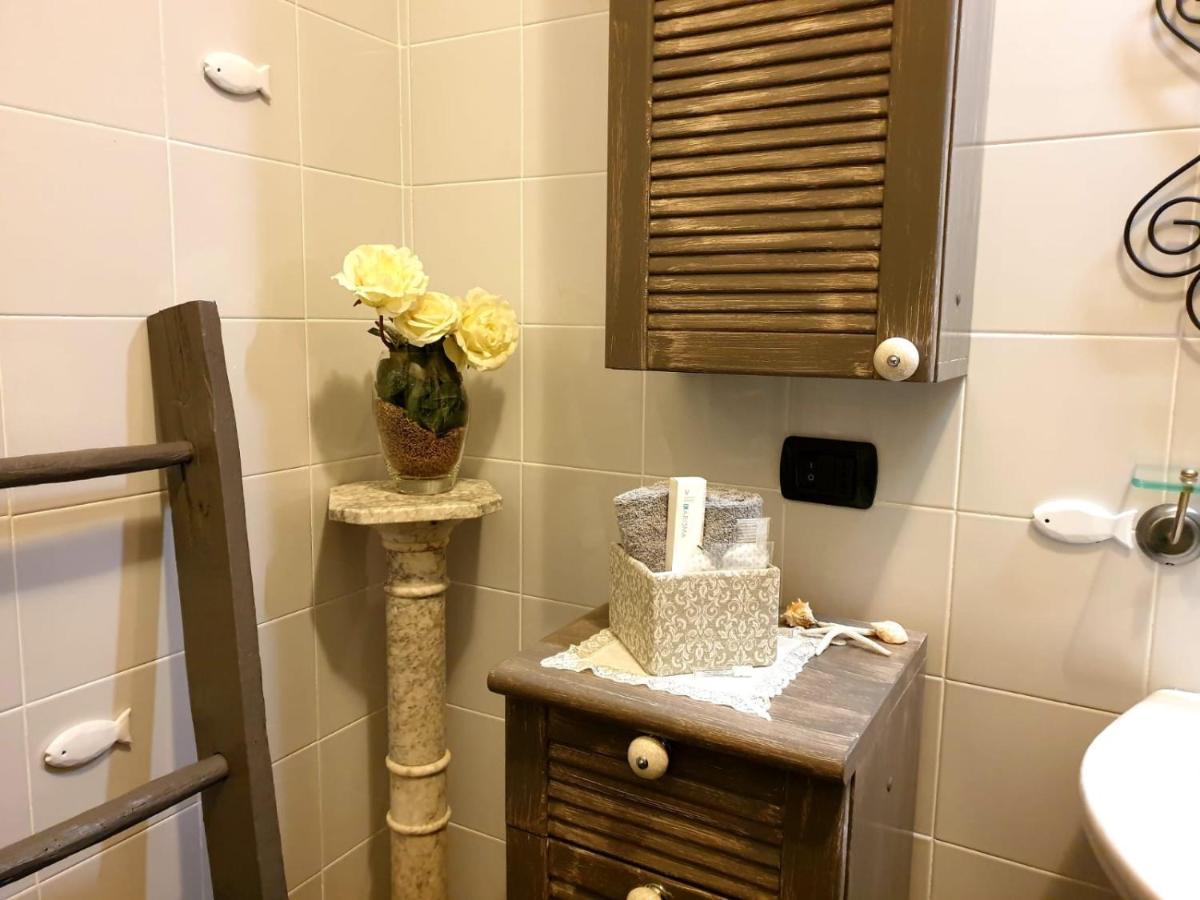B&B Le Bouganville Lavagna Ngoại thất bức ảnh