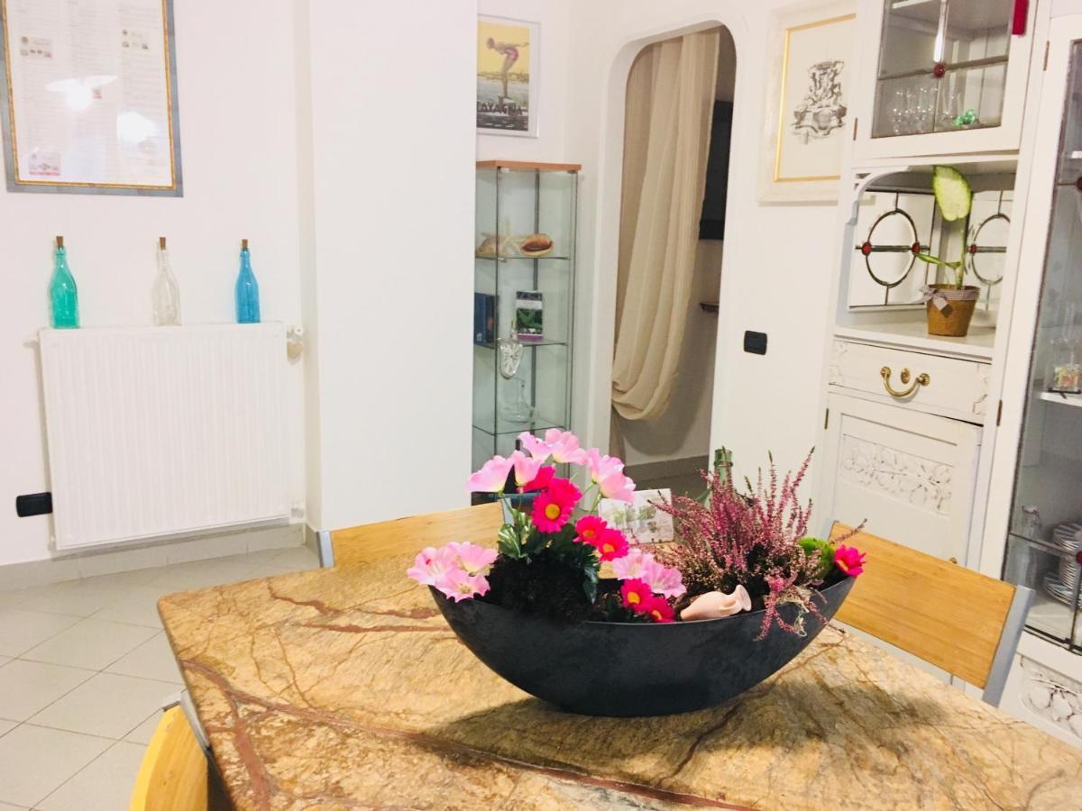 B&B Le Bouganville Lavagna Ngoại thất bức ảnh